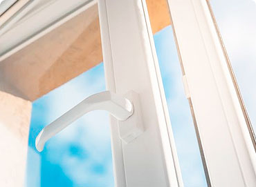 Микропроветривание щелевое на пластиковых окнах